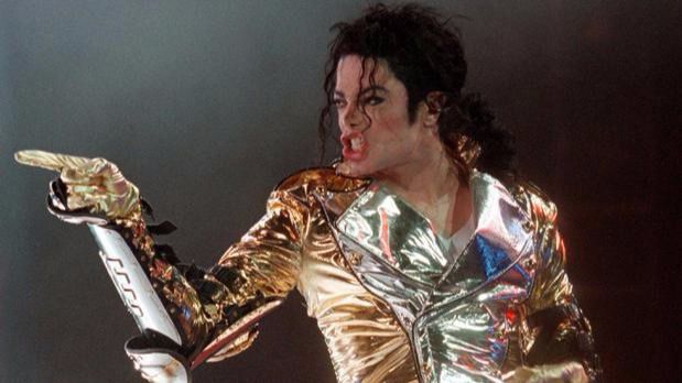 Michael Jackson guardaba pornografía infantil