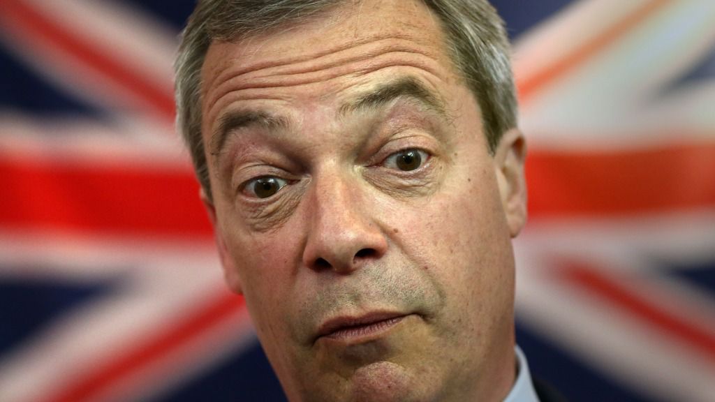 Dimite el líder pro-Brexit Nigel Farage