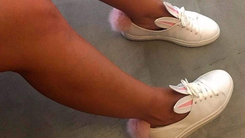 Pedroche farda de nuevas zapatillas