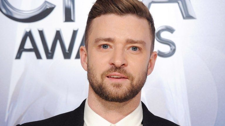 Un fan abofetea a Justin Timberlake
