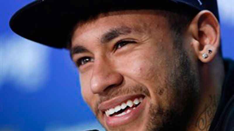 Neymar: '¿Por qué no puedo ir a la discoteca a bailar? Puedo y voy'