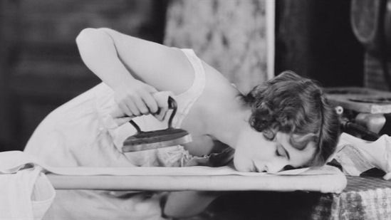 Las españolas encabezan la desigualdad de género en el hogar