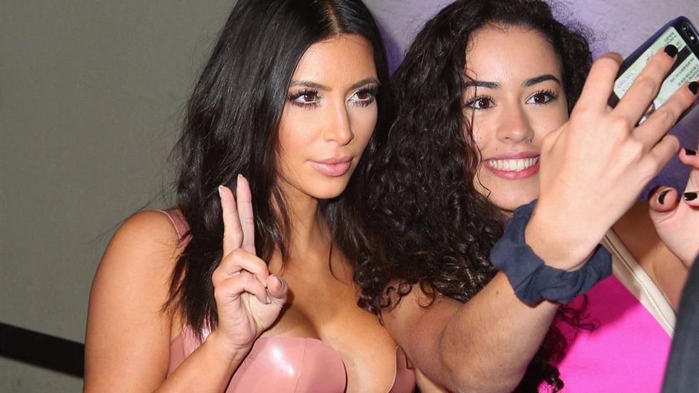 Kim Kardashian se hace 6.000 selfies en sus vacaciones