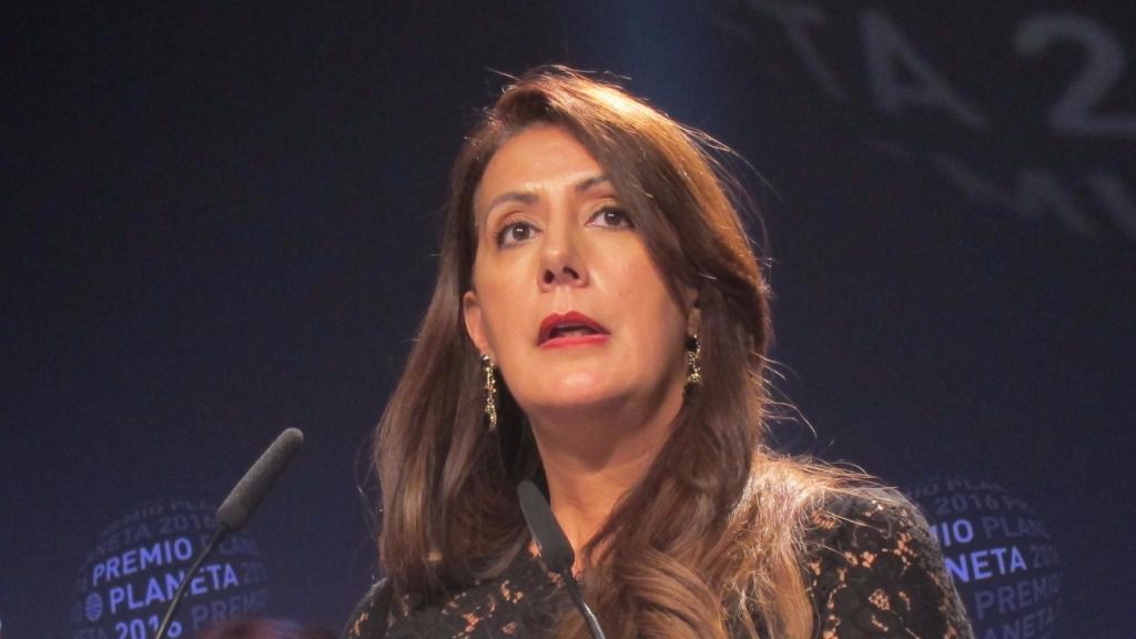 Dolores Redondo gana el Premio Planeta de Novela 2016