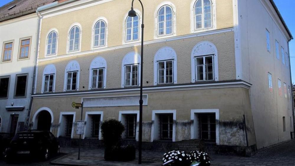 Austria derribará la casa natal de Hitler