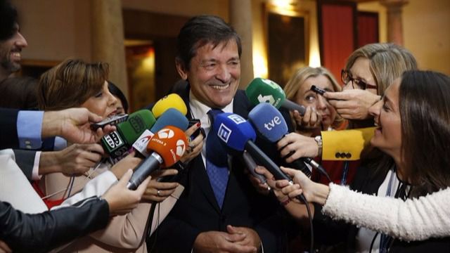 Fernández apuesta por la abstención en segunda votación