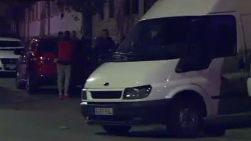 Mata a su mujer a hachazos y luego se suicida