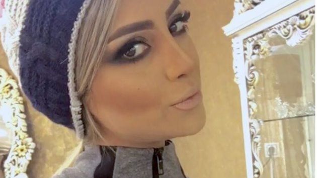 Doce modelos condenados en Irán por sus fotos en Internet