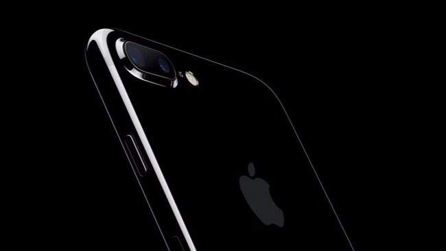 Apple trabaja en un iPhone con cámara dual vertical