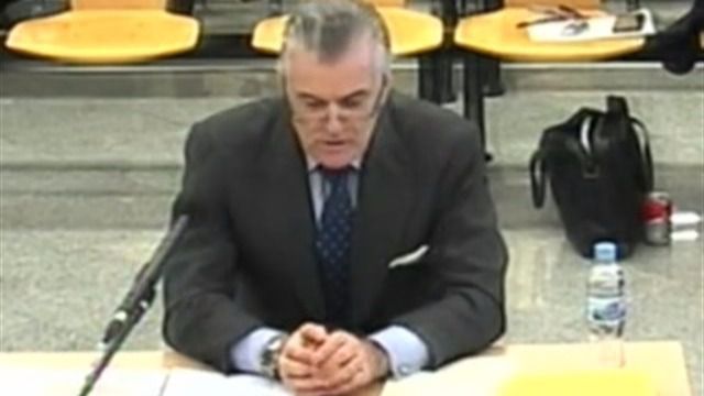 Bárcenas dice que fue Rajoy quien ordenó cortar con Correa