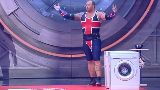 La Montaña de Juego de Tronos lanza lavadoras para batir el récord