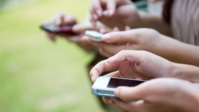 1 de cada 20 españoles es adicto al móvil