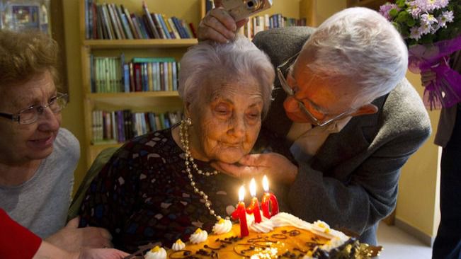 La española Ana Vela ya es la más anciana de Europa