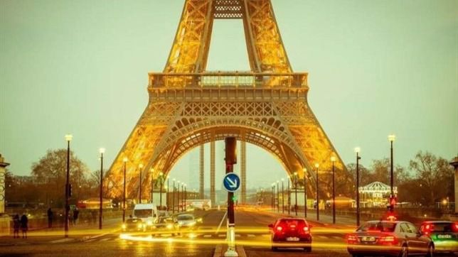 Estado Islámico reivindica el atentado en los Campos Elíseos de París