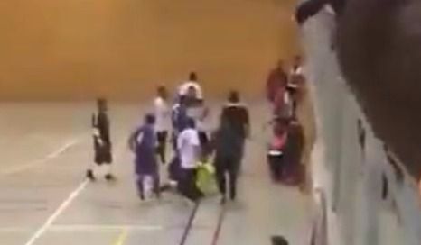 Risas y burlas tras una brutal agresión a un árbitro de fútbol sala