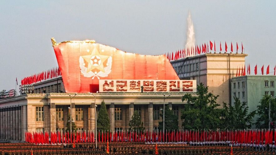 Exaltación del régimen en Pyongyang