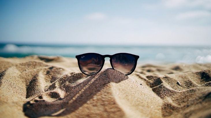 Siete consejos para cuidar los ojos de manera eficaz en verano