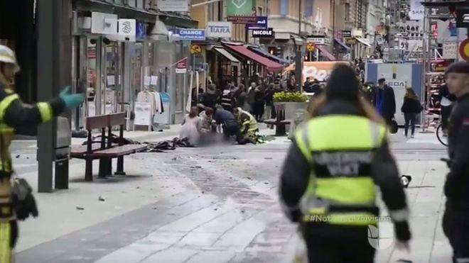 El atentado en las Ramblas de Barcelona deja un balance 15 muertos y un centenar de heridos