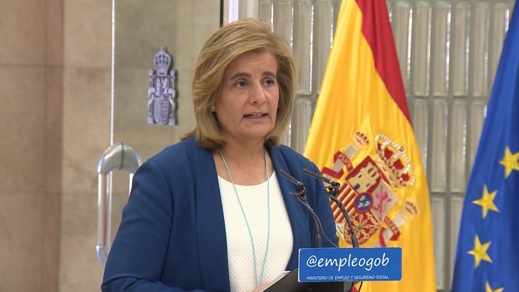 Báñez propone a sindicatos y patronal reducir los tipos de contratos