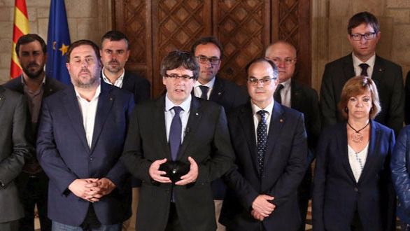 Puigdemont llama a aplicar el proceso hacia la independencia