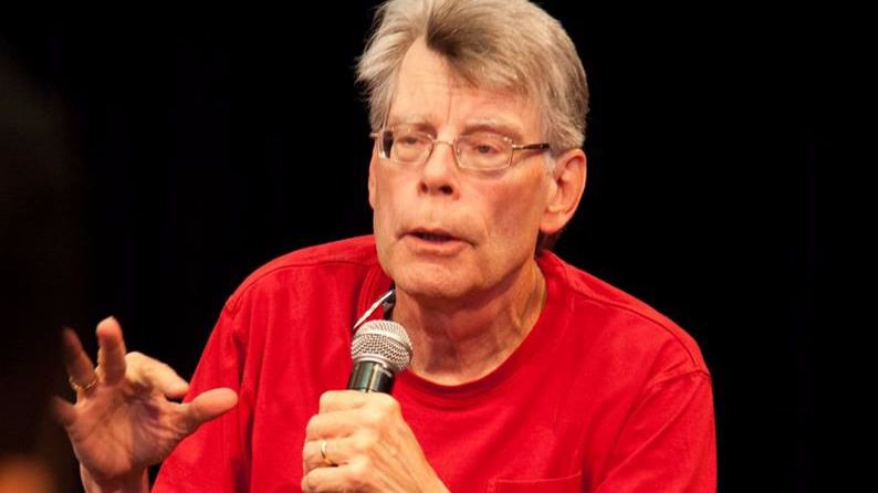 Stephen King reconoce el fracaso de “La Torre Oscura” porque “se ha edulcorado la violencia”