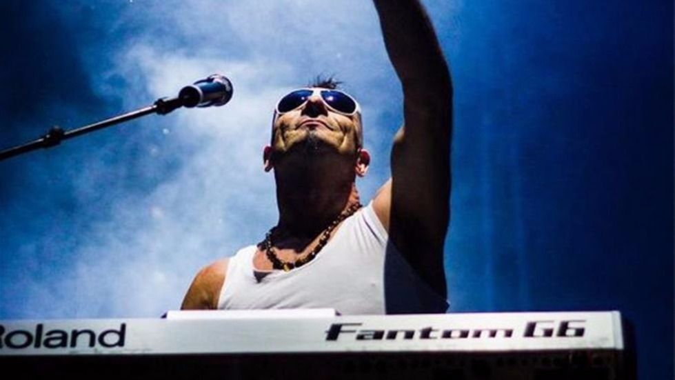 La exposición prolongada a ruidos intensos podría provocar sordera