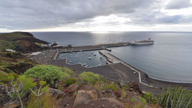 Allende: “Daremos un vuelco al Puerto de La Estaca”