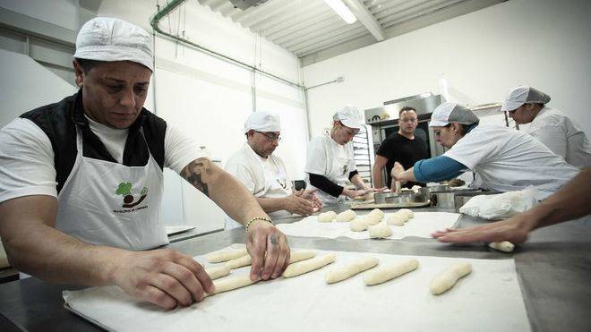 El SCE invertirá 6 millones para formar a 2.100 personas que buscan empleo