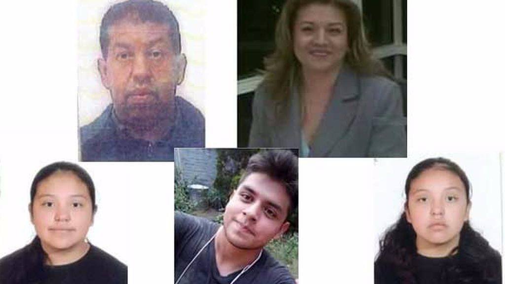 Hallan a un matrimonio y sus hijos enterrados en su casa en México