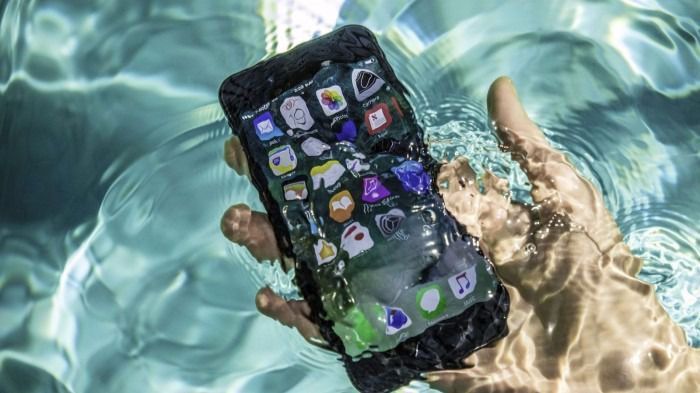 Denuncian por publicidad engañosa el iPhone 8 'resistente al agua'