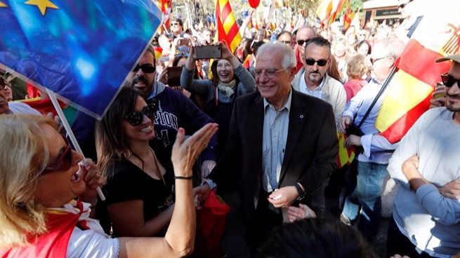 Borrell pide votar el 21-D para 'volver a la normalidad'