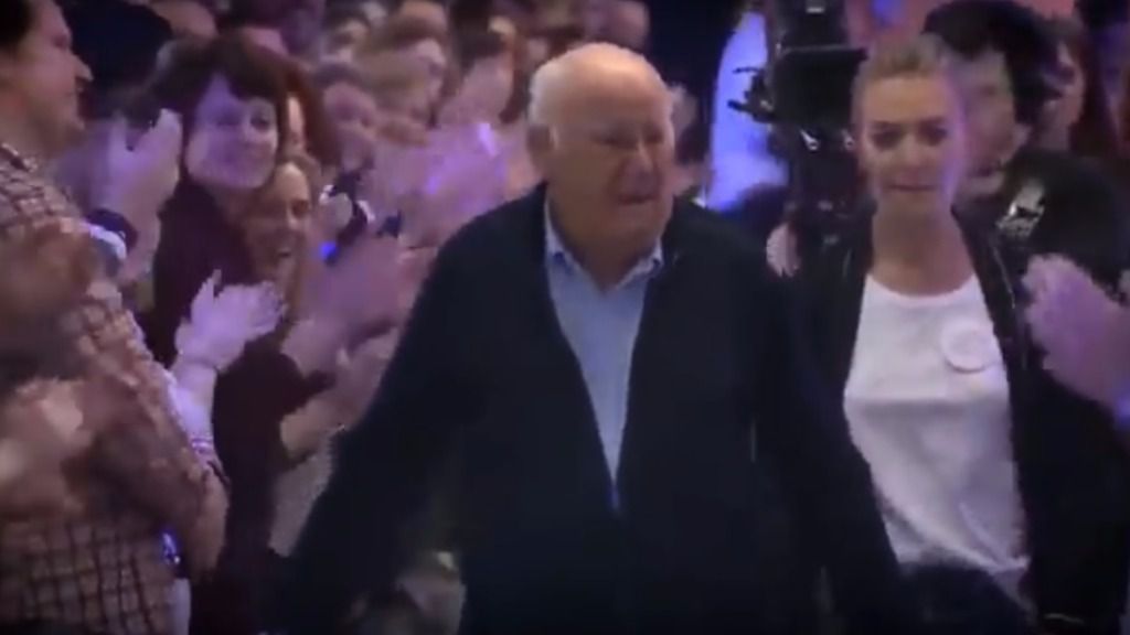 Amancio Ortega gana 1.256 millones de euros al cerrar el año