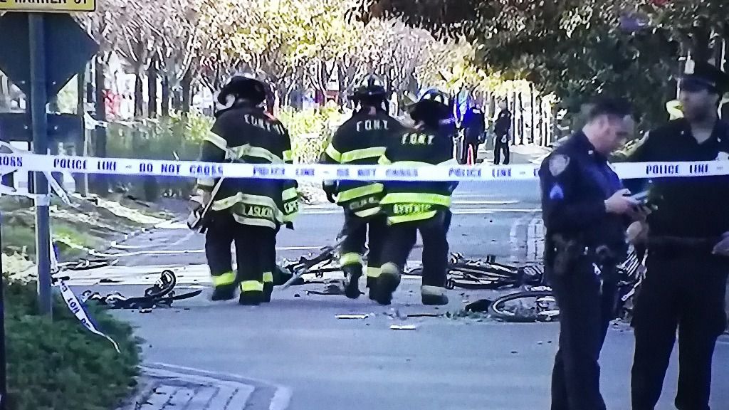 Ocho muertos y varios heridos en un atropello y tiroteo en Manhattan