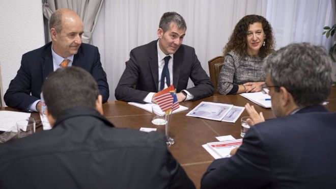 Clavijo busca atraer inversión norteamericana hacia las Islas