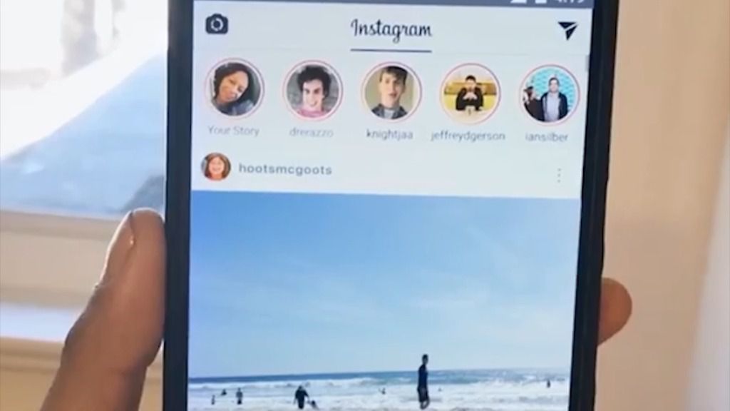Instagram empieza pruebas para compartir contenidos con WhatsApp