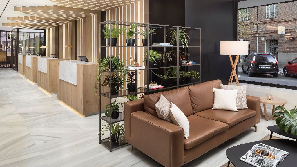 Una amplia reforma del antiguo hotel Los Galgos da paso al moderno Meliá Madrid Serrano