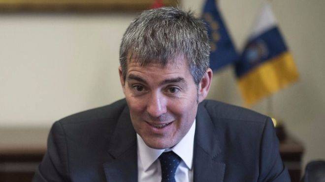 Clavijo pide votar 'con la cabeza y no con el corazón'