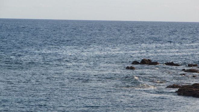 Los análisis del agua indican que la playa de Pelada es apta para el baño