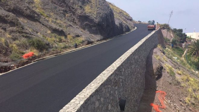 Bento garantiza financiación para la carretera de La Aldea