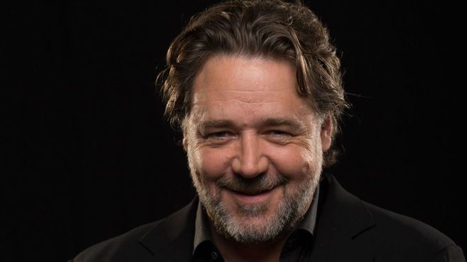 Russell Crowe convierte su divorcio en ‘arte’