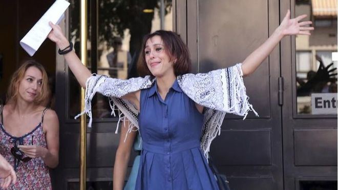 Presentan 250.000 firmas y piden el indulto para Juana Rivas