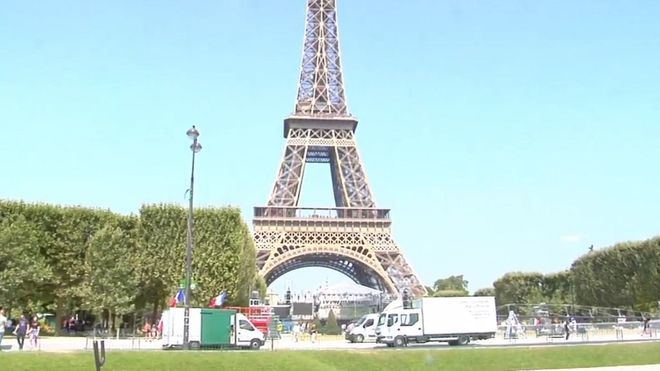 La Torre Eiffel, cerrada por huelga de sus trabajadores
