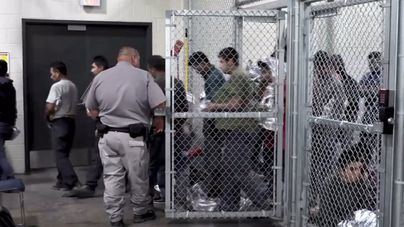 Inmigrantes detenidos en Texas, en huelga de hambre por sus familias