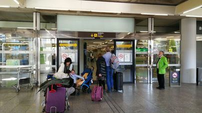 El domingo es el día más económico para comprar billetes de avión internacionales