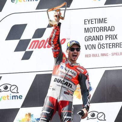 Victoria apabullante de Lorenzo en MotoGP Austria