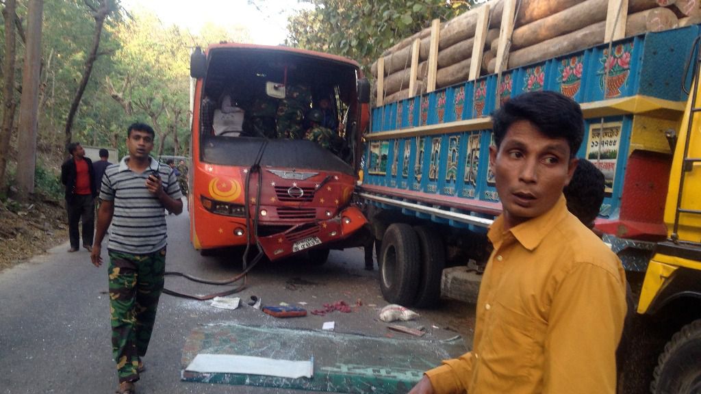 Bangladesh estudia la pena de muerte para homicidios al volante