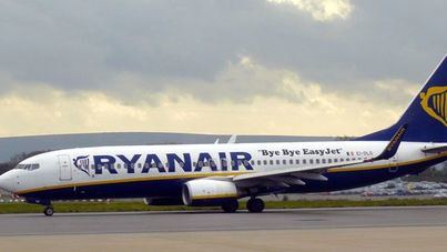 El Ministerio de Fomento le pedirá explicaciones a Ryanair sobre el cobro del equipaje de mano