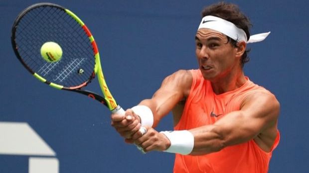 Nadal accede a octavos tras vencer a Khachanov en tenso tie-break