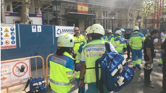 Un muerto y 11 heridos en un derrumbe en el Hotel Ritz de Madrid