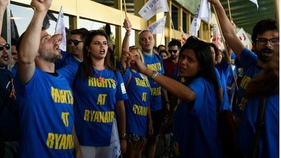 Ya son 190 los vuelos cancelados y 30.000 los pasajeros afectados por la huelga de Ryanair del viernes